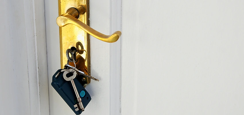 Broken Door Key Extraction in Desert Palms, CA